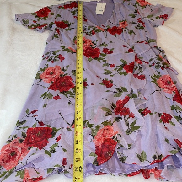 NWT All In Favor Women’s Lilac Red Floral Dress Size XL - Picture 7 of 8